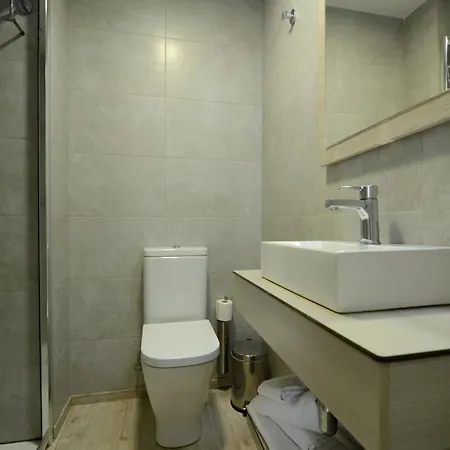 Apartment Con Piscina Festastar 209 *