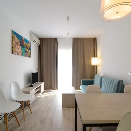 Con Piscina Festastar 209 Apartment