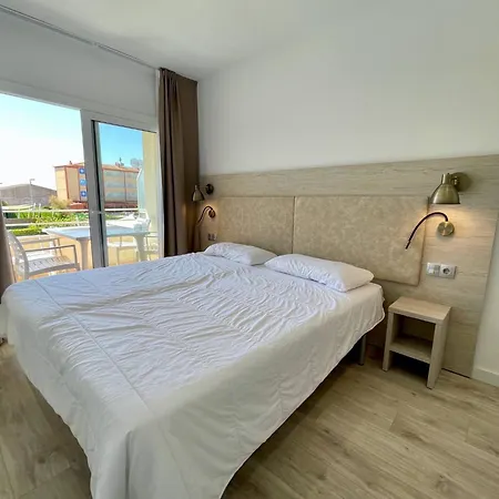 Con Piscina Festastar 209 Apartment *